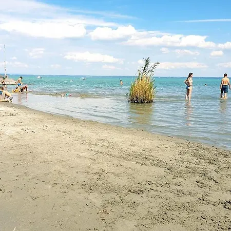 Balancaa Beach - Vizparti, Teraszos, Kertkapcsolatos Apartman Az Aranyparton * Siofok